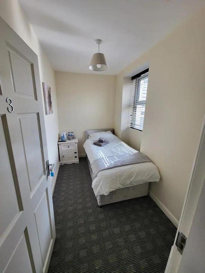 The Dublin Packet - Single Room 2 Holyhead Exteriér fotografie